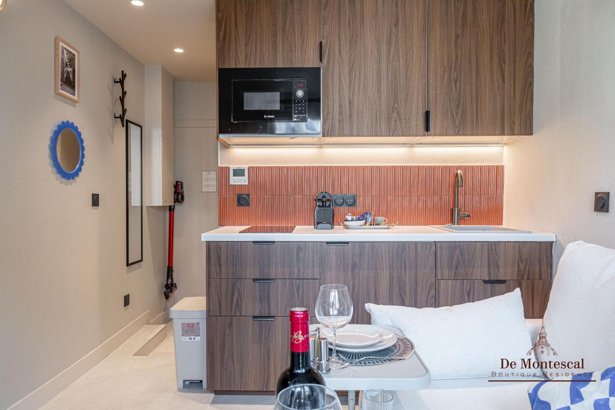De Montescal- Montparnasse Central With Ac 11 To 14M2 Studio In A Prime Location Paris Exterior photo